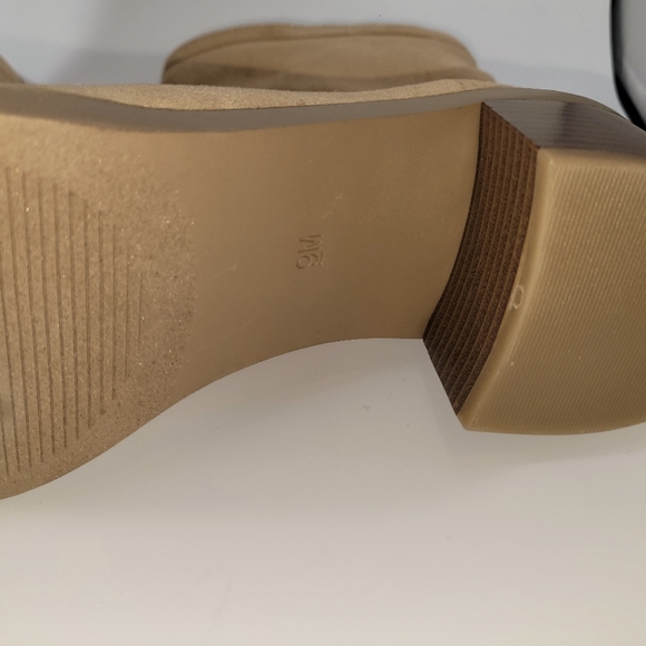 NWOT-❤️- LOFT- LIGHT TAN PULL ON BLOCK HEAL BOOTS-SIZE 9 - Picture 7 of 9